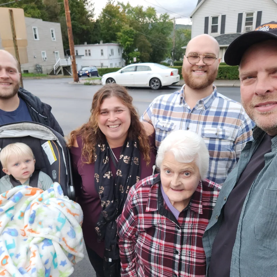 Dillon Chase posing with several generations of his family